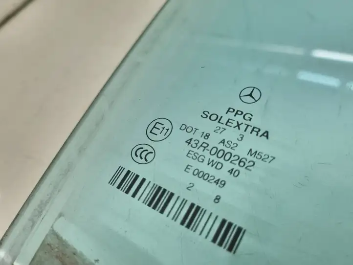 Mercedes-Benz E W211 (2002 - 2009) AS2 Стекло задней двери — фото 2
