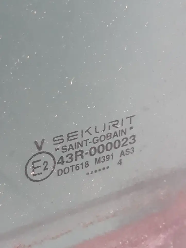 Volkswagen Touareg I (2002 - 2010) AS3 Стекло задней двери — фото 2