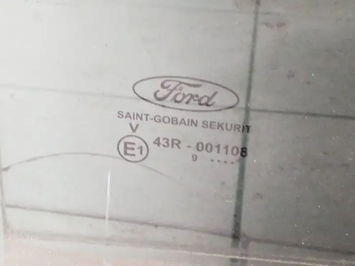 Ford Focus (2011 - 2015) 43R001108 Стекло задней двери — фото 2