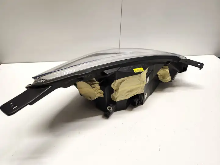 Ford Fiesta (2013 - 2017) H1BB13W030AG Передняя фара — фото 6