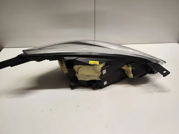 Ford Fiesta (2013 - 2017) H1BB13W030AG Передняя фара — фото 7