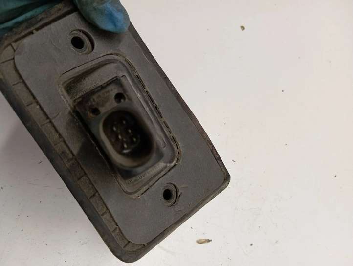 Volkswagen Transporter-Caravelle (2003 - 2009)  7H0907438 Контактное соединение дверей