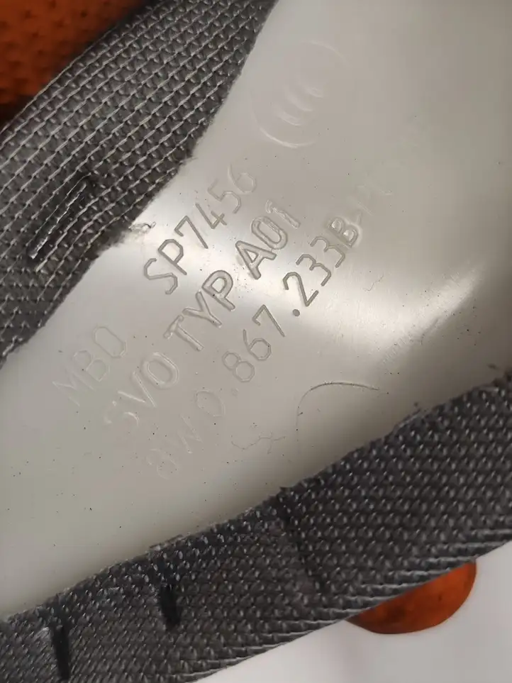 Audi A4 S4 B9 (2015 - 2019) 8W0867233B Обшивка стойки A — фото 5