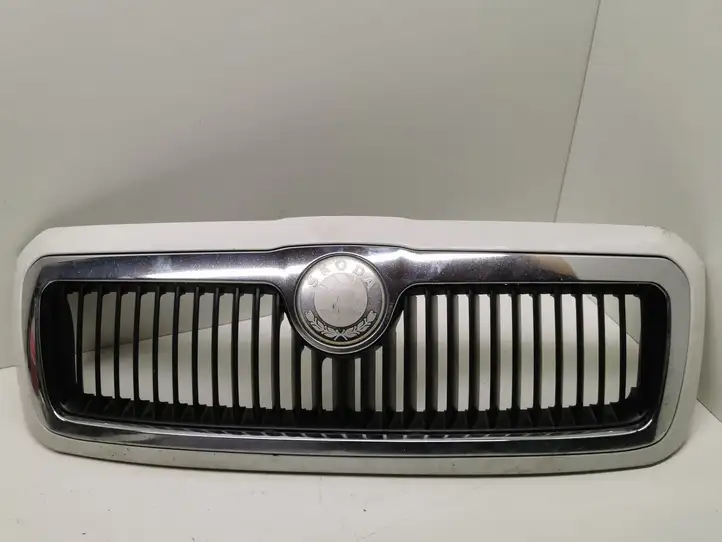 Skoda Octavia Mk1 (1U) (1996 - 2004) 1U0853651E Передняя решетка — фото 1