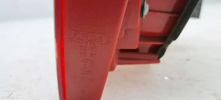 Volkswagen PASSAT B7 (2011 - 2014) 084411330RR Передняя фара — фото 3