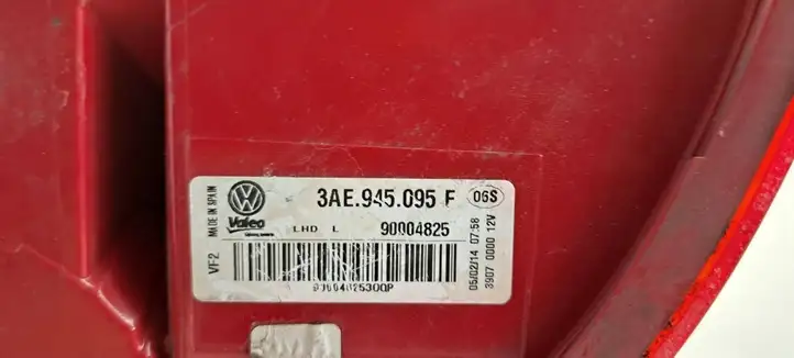 Volkswagen PASSAT B7 (2011 - 2014) 3AE945095F Задний фонарь в кузове — фото 3
