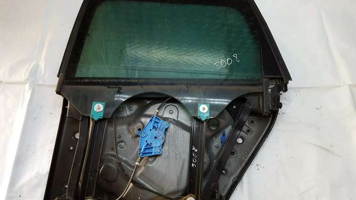 Volkswagen Touareg I (2002 - 2010)  7l6839729b Рамка дверного стекла задней двери
