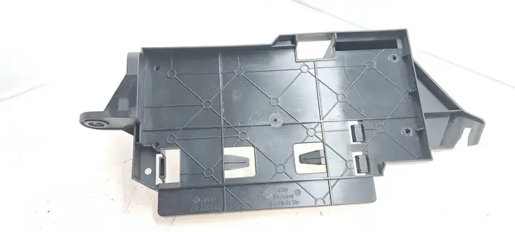Audi Q5 SQ5 (2008 - 2012) 8R0035464 Кронштейн усилителя звука — фото 2