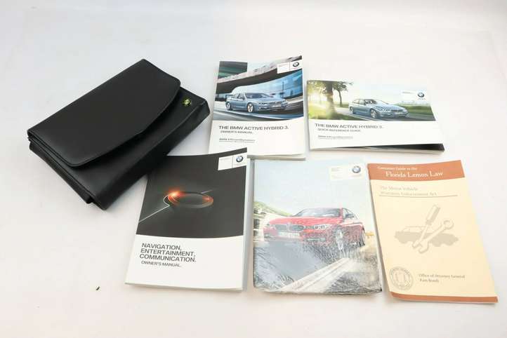 BMW 3 F30 F35 F31 (2012 - 2018)   Сервисная книжка