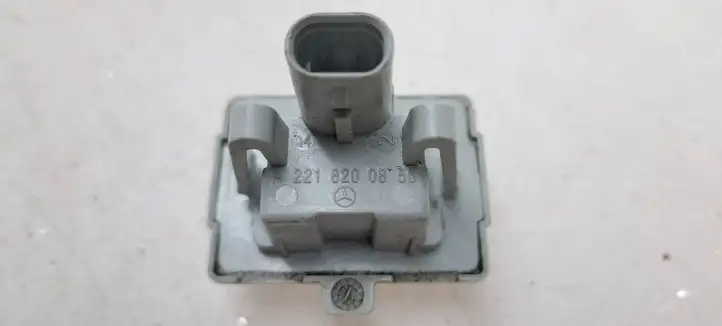 Mercedes-Benz CLA C117,X117,W117 (2013 - 2019) A2218200856 Подсветка номера — фото 3