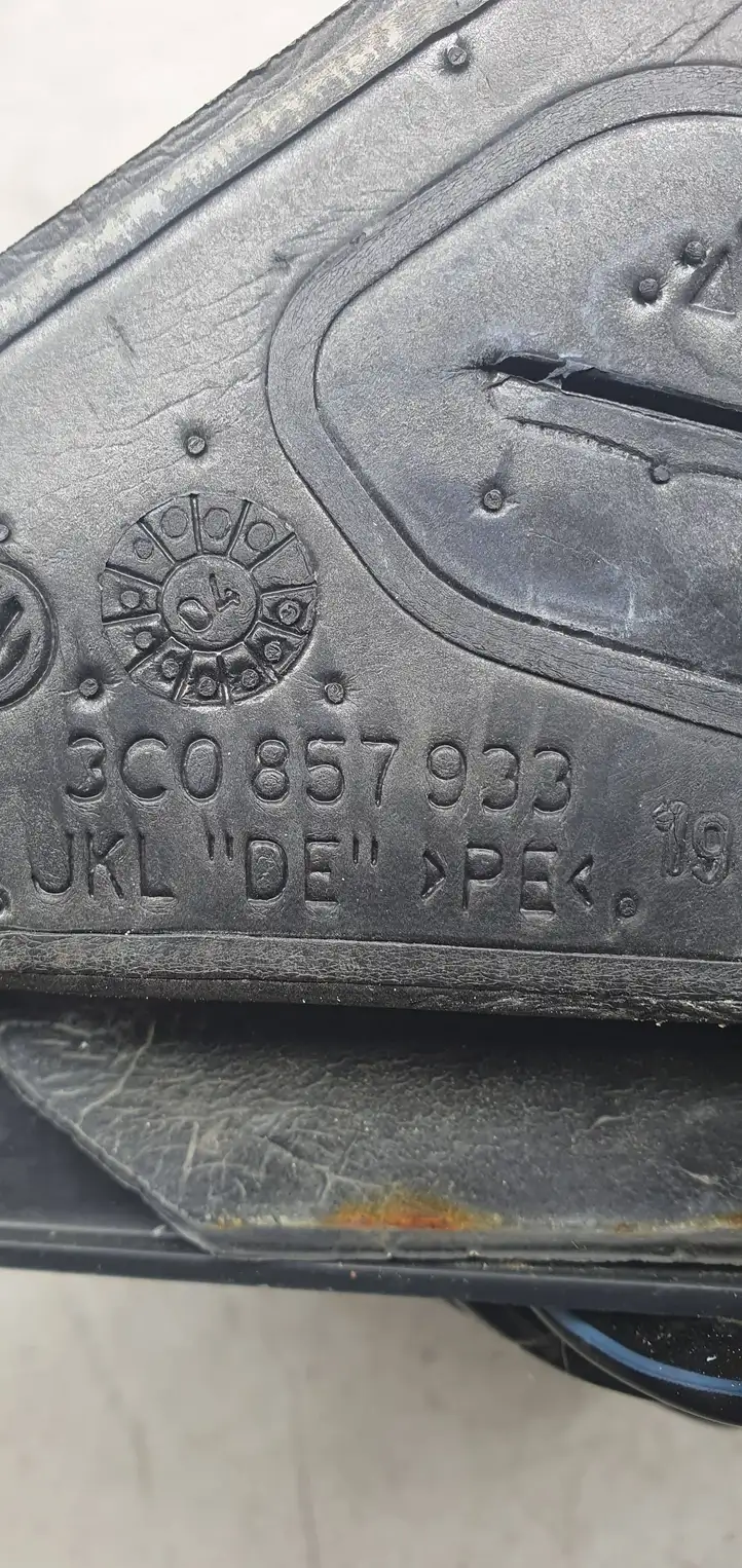 Volkswagen PASSAT B6 (2005 - 2010) 3C0857933 Боковое зеркало с электроприводом — фото 4