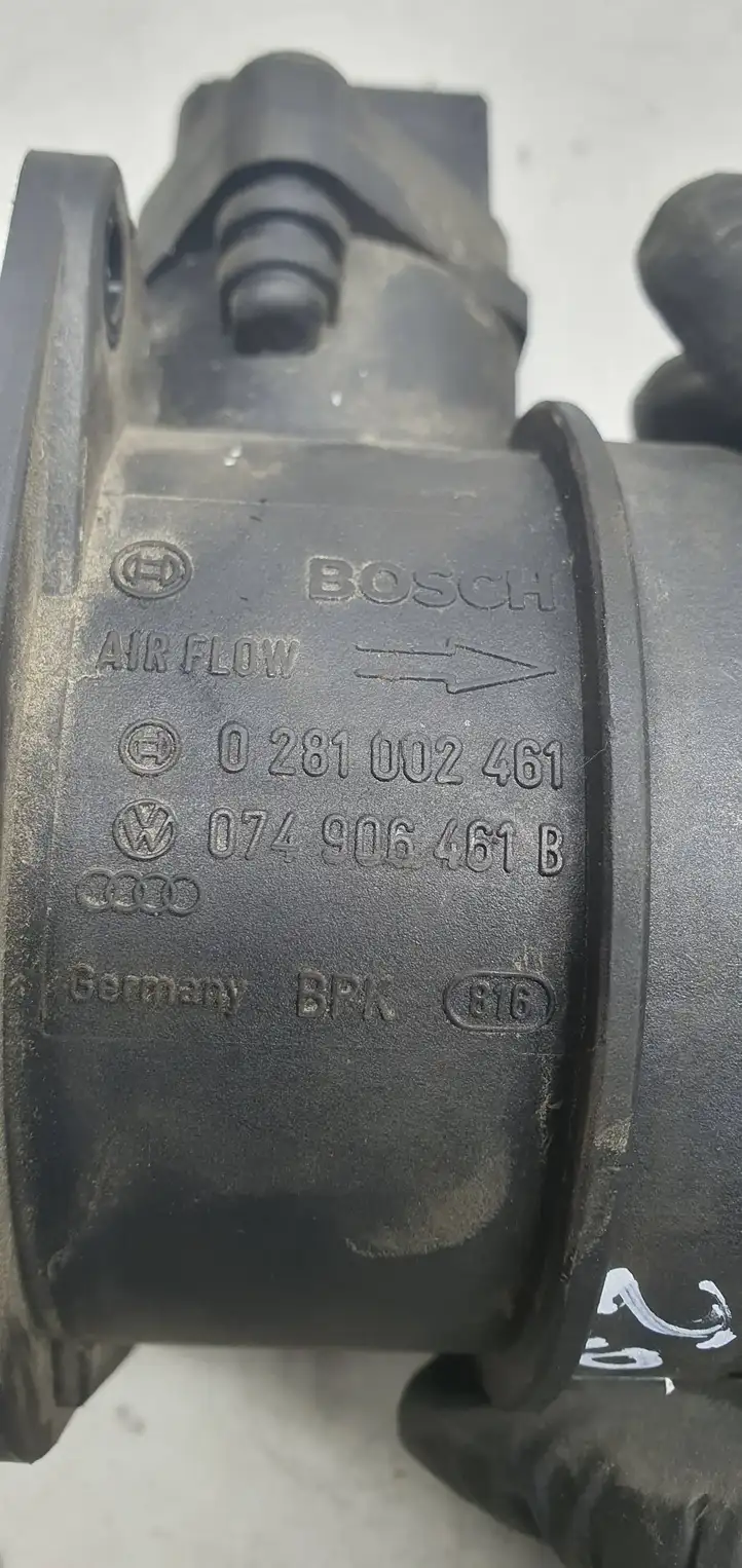 Volkswagen PASSAT B6 (2005 - 2010) 074906461B Датчик массового расхода воздуха — фото 4