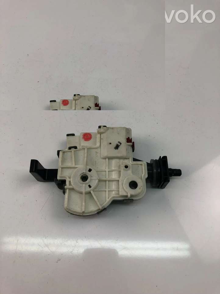 Toyota RAV 4 (XA50) (2018 - )  7703042020 Электрический замок крышки бака