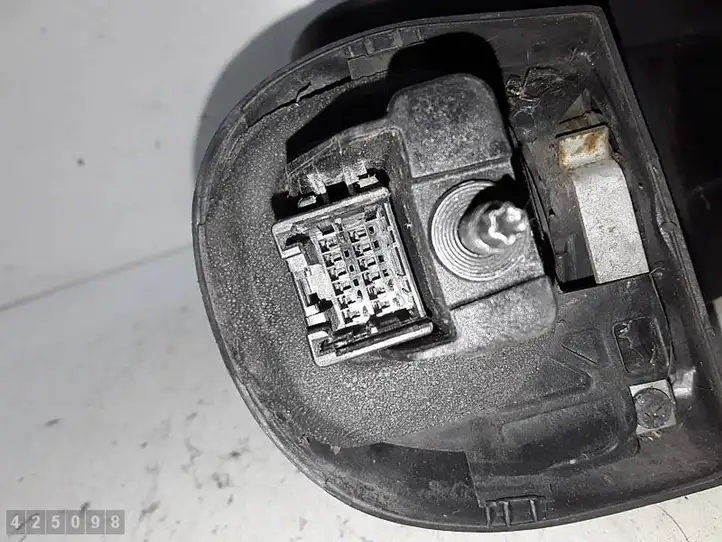 Opel Vivaro (2006 - 2014) 010022 Боковое зеркало с электроприводом — фото 4