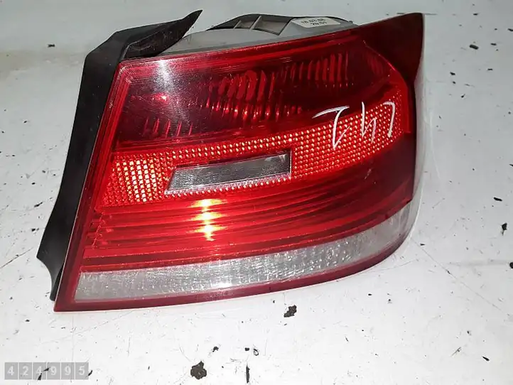 BMW 3 E92 E93 (2005 - 2014) 63214428214 Задний фонарь в кузове — фото 1