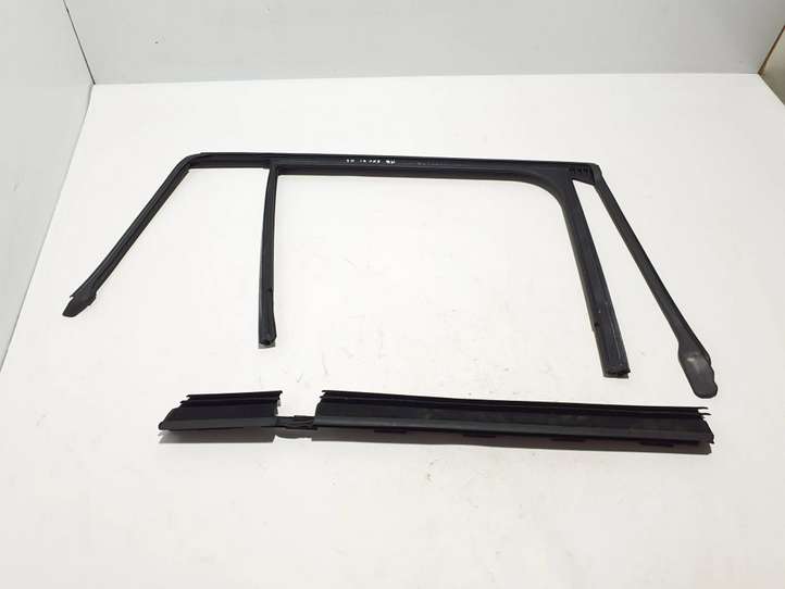 Mercedes-Benz EQC (2018 - )  A2937351100 Уплотнительная резина на задних дверях