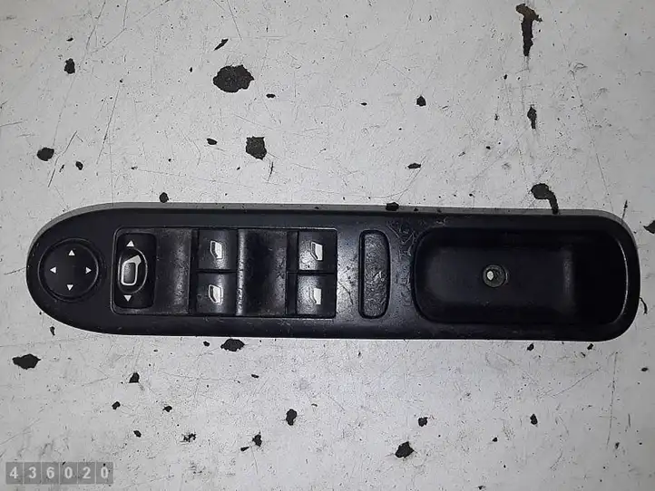 Peugeot 307 CC (2001 - 2005) 96498421XT Блок кнопок стеклоподъемников — фото 1
