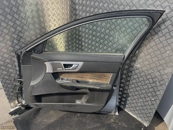 Jaguar XF (2007 - 2015) Дверь — фото 2