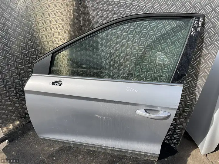 Seat Arona (2017 - ) Дверь — фото 1