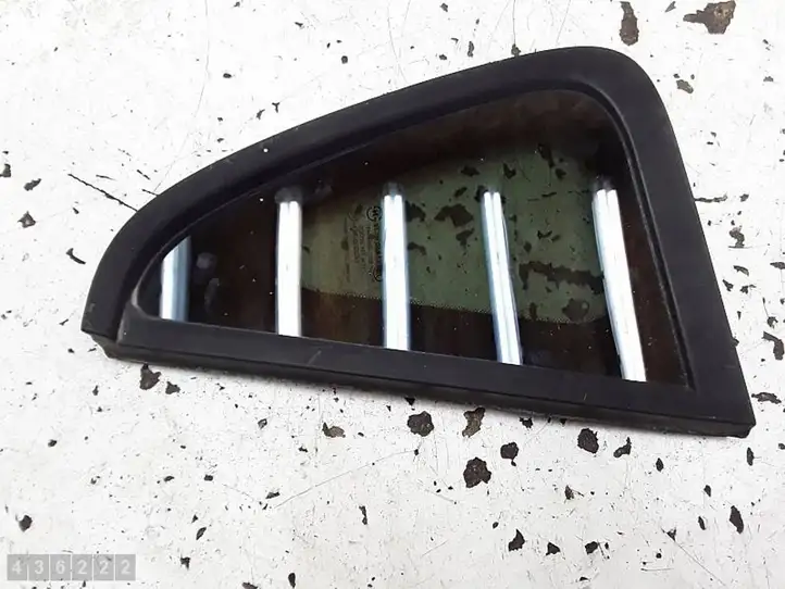 Kia Soul (2011 - 2014) E443R000083 Форточка двери — фото 1