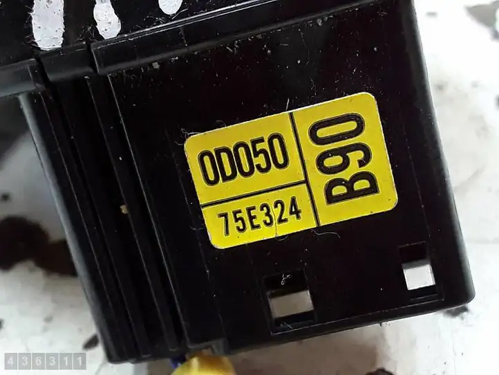 Toyota Aygo AB40 (2014 - 2018) 0D05075E324 Контактное кольцо SRS — фото 6