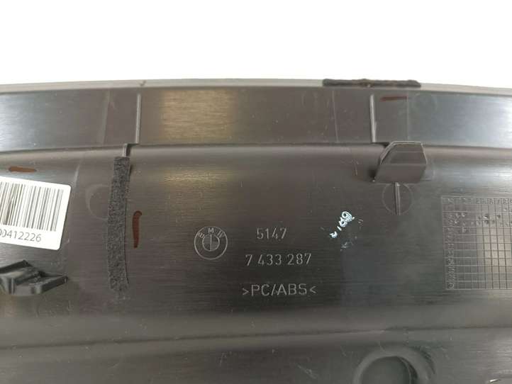 BMW 3 G20 G21 (2019 - )  7433287 Крышка подоконникa