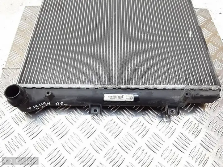 Volkswagen Tiguan (2007 - 2011) 5N0121253F Радиатор охлаждающей жидкости двигателя — фото 3