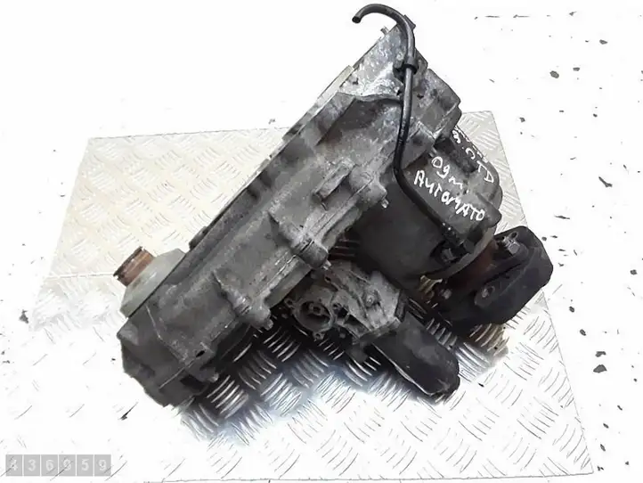BMW X5 E70 (2006 - 2013) 2710757477702 Раздаточная коробка — фото 1
