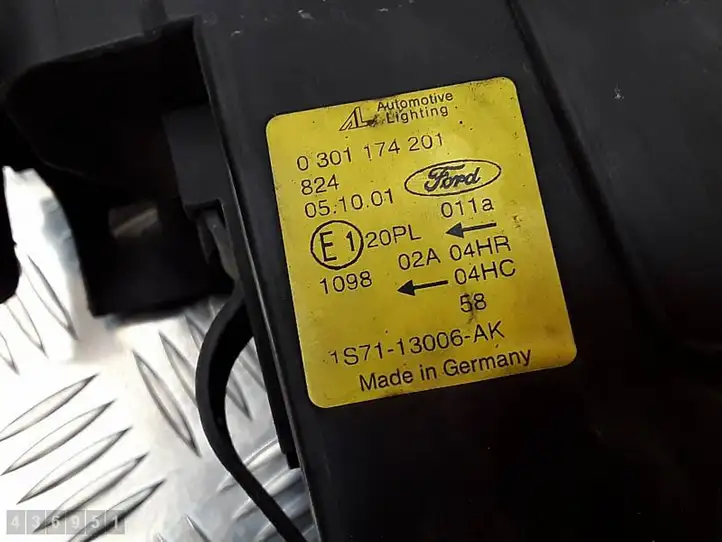 Ford Mondeo Mk III (2000 - 2007) 1S7113006AK Передняя фара — фото 8