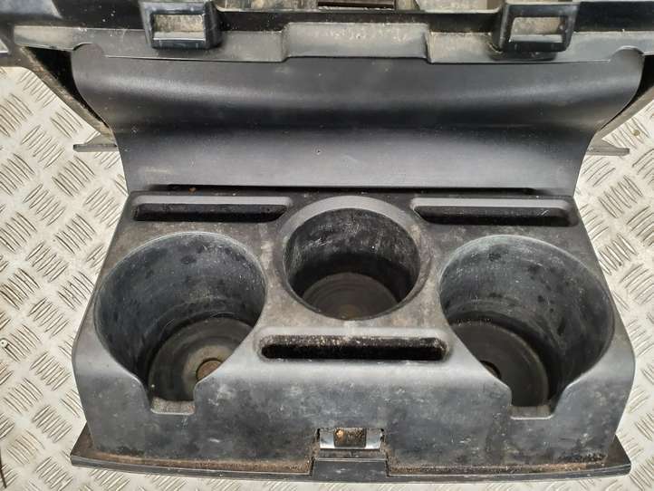 Dodge Ram (2008 - )  1EA971DVAI Держатель чашки