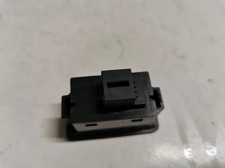 Audi Q5 SQ5 (2012 - 2017) 4G0959831A Кнопка закрытия багажника — фото 2