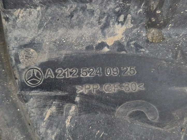 Mercedes-Benz CLS C218,X218 (2011 - 2017)  A2125240925 Защита дна топливного бака