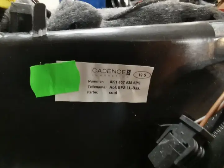 Audi A5 8T 8F (2011 - 2016) 8K1857035 Вещевой ящик — фото 3