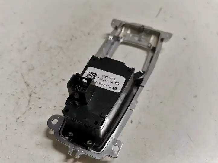 BMW X5 E70 (2006 - 2013) 9148508 Кнопка ручного тормоза — фото 3