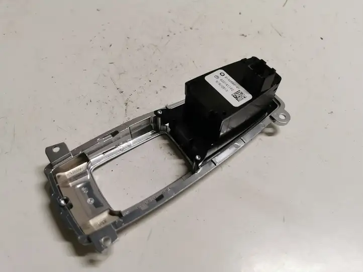 BMW X5 E70 (2006 - 2013) 9148508 Кнопка ручного тормоза — фото 4