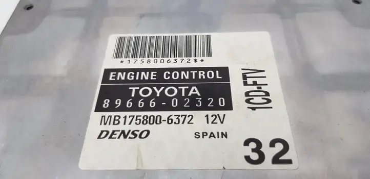 Toyota Corolla E120 E130 (2000 - 2004) 8966602320 Комплект системы зажигания — фото 2