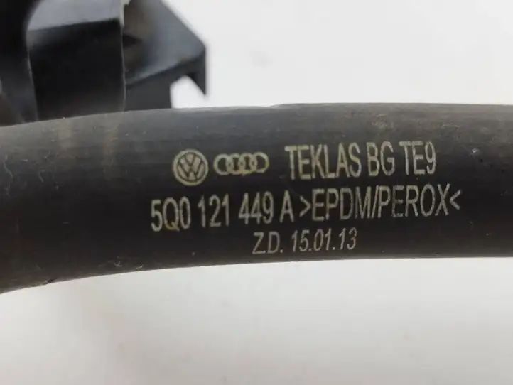 Audi A3/S3 8V (2012 - 2016) 5Q0121070BC Шланги системы охлаждения — фото 3