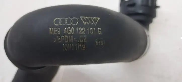 Audi A6 C7 (2011 - 2014) 4G0122101G Шланги системы охлаждения — фото 3