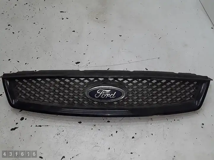 Ford Focus (2005 - 2008) 4M518C436B Верхняя решетка радиатора — фото 1