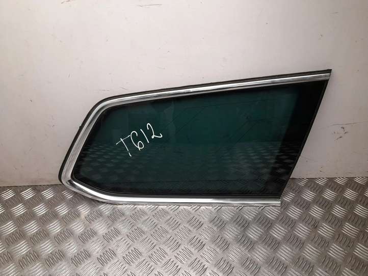Volkswagen PASSAT B8 (2015 - )  3G9845298BT Рамка дверного стекла задней двери