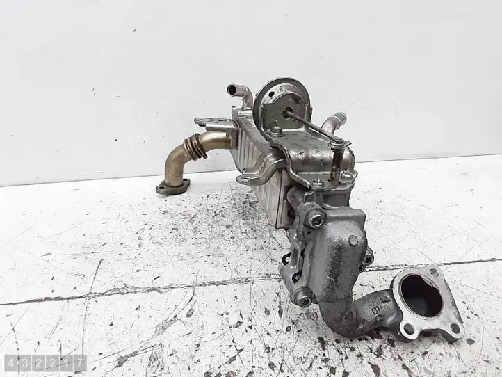 Toyota Hilux (AN10, AN20, AN30) (2011 - 2015) 2560130130 Охладитель клапана EGR — фото 3