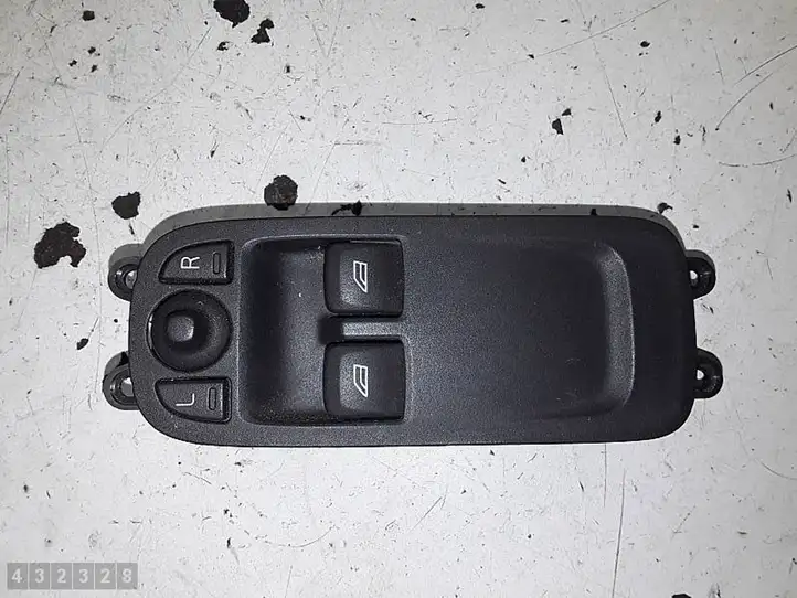 Volvo C30 (2010 - 2013) 31343552 Кнопка стеклоподъемников — фото 1
