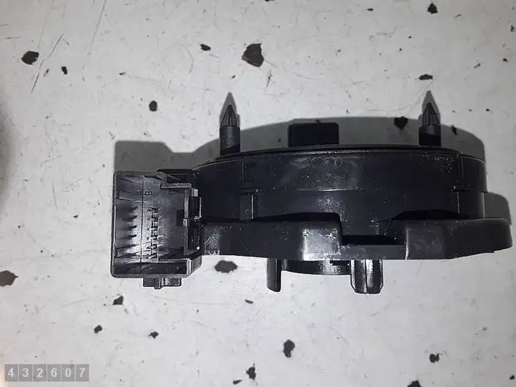 Seat Ibiza IV (6J,6P) (2008 - 2017) 6C0959653 Контактное кольцо SRS — фото 3