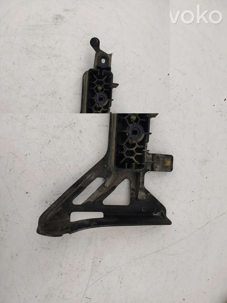 Porsche Cayenne (92A) (2011 - 2017)  7P5802819A Подушка поддомкратника
