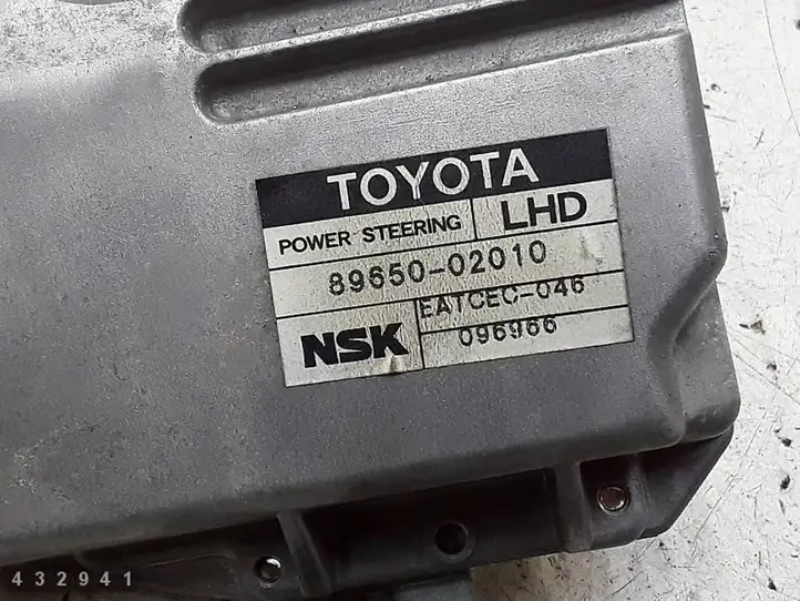 Toyota Corolla E120 E130 (2000 - 2004) 8965002010 Блок управления усилителем руля — фото 4