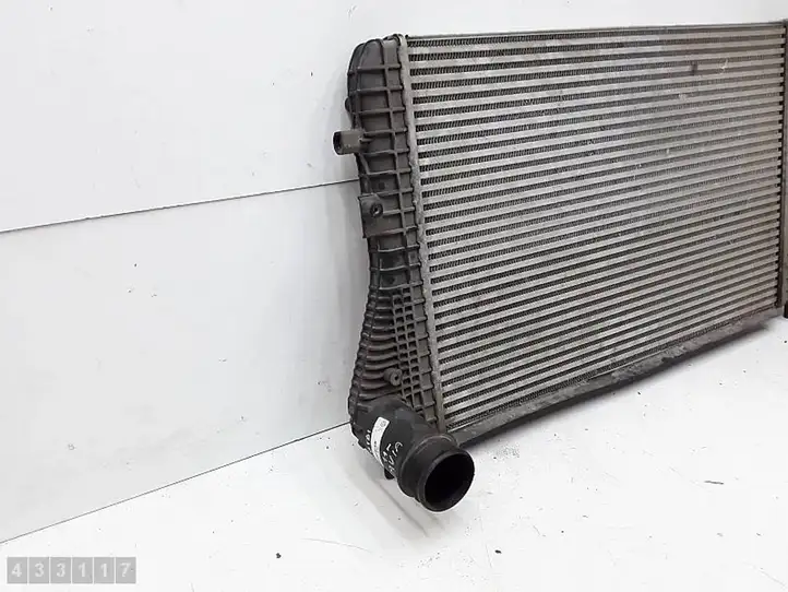 Skoda Octavia Mk2 (1Z) (2004 - 2013) 1K0145803AS Интеркулер — фото 2