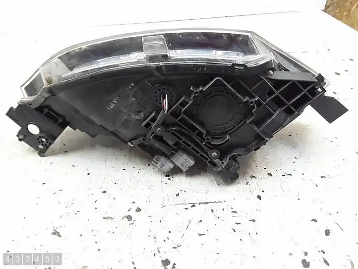 Mitsubishi Outlander (2014 - 2016) 8301C199 Передняя фара — фото 7