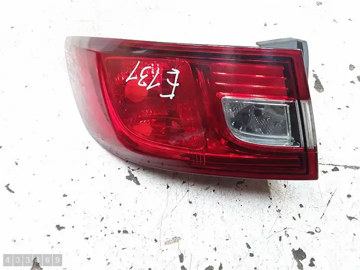 Renault Clio IV (2012 - 2019) 265553021R Задний фонарь в кузове — фото 1