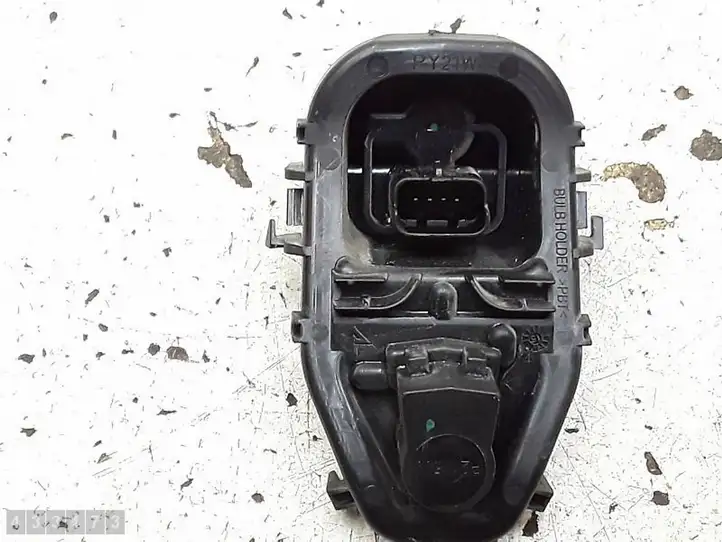 Renault Clio IV (2012 - 2019) Держатель лампы заднего фонаря — фото 3
