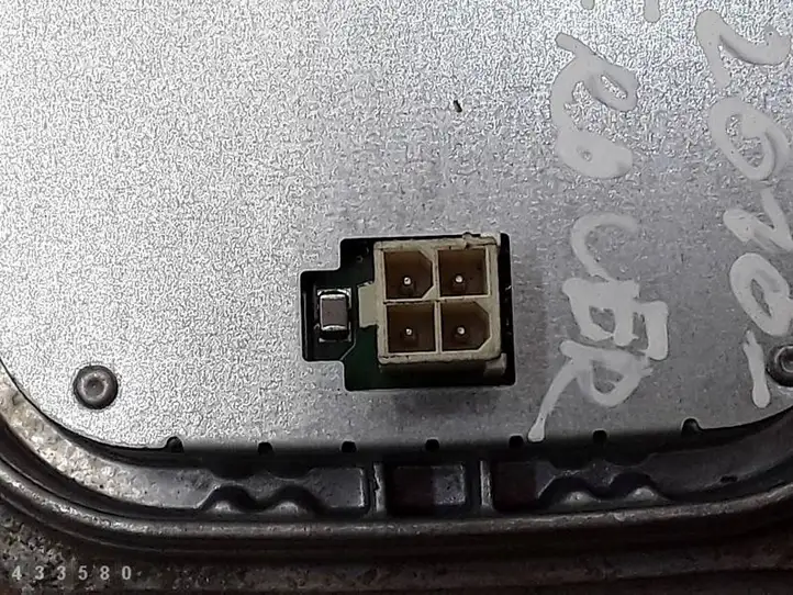 Land Rover Range Rover L322 (2009 - 2012) 1307329246 Блок розжига ксенона — фото 2